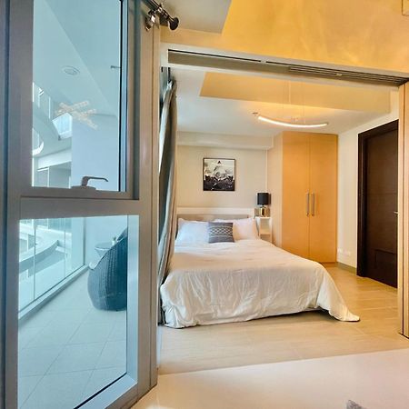 Uptown Parksuites Bgc Тагіг Екстер'єр фото