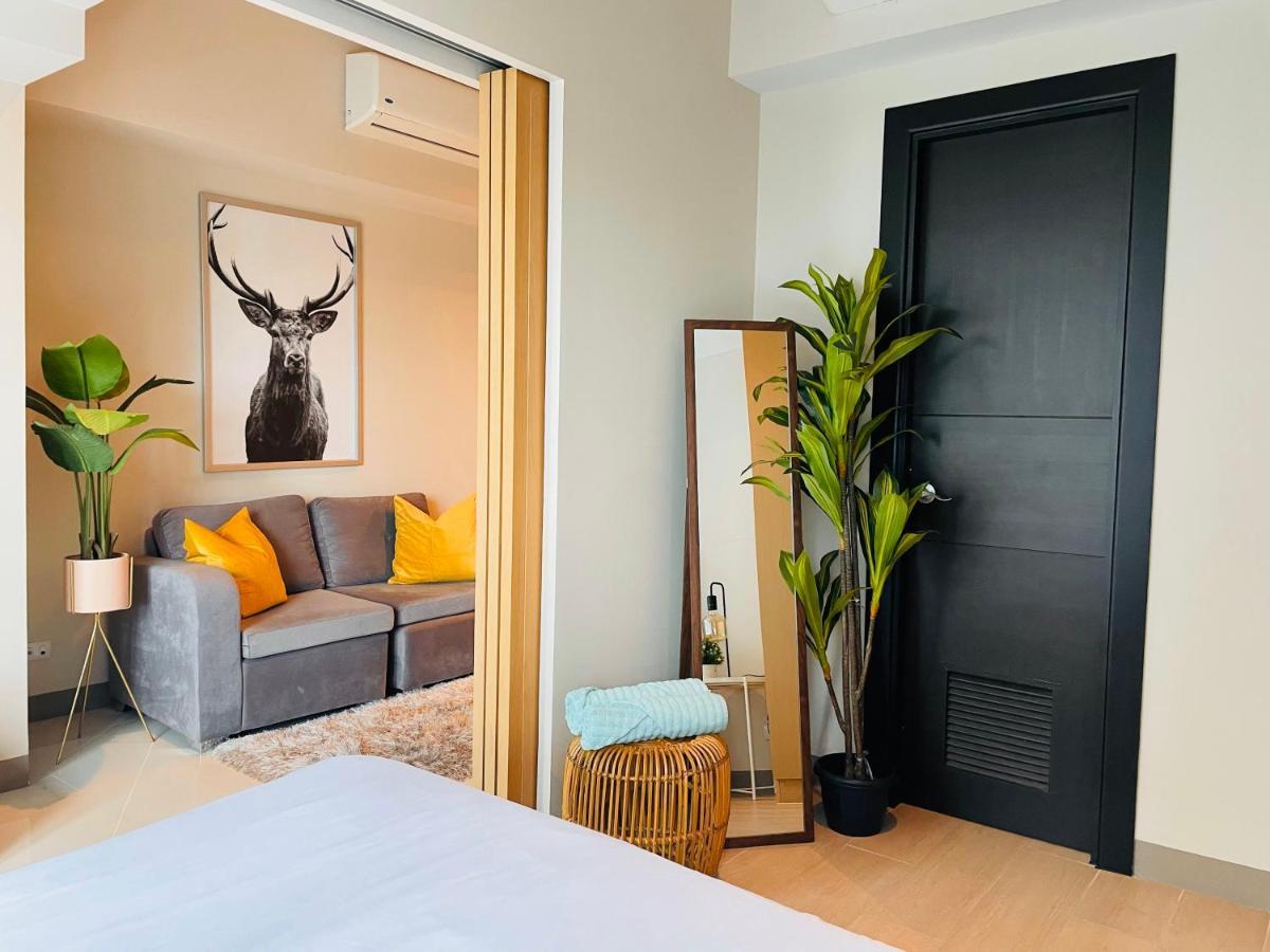 Uptown Parksuites Bgc Тагіг Екстер'єр фото