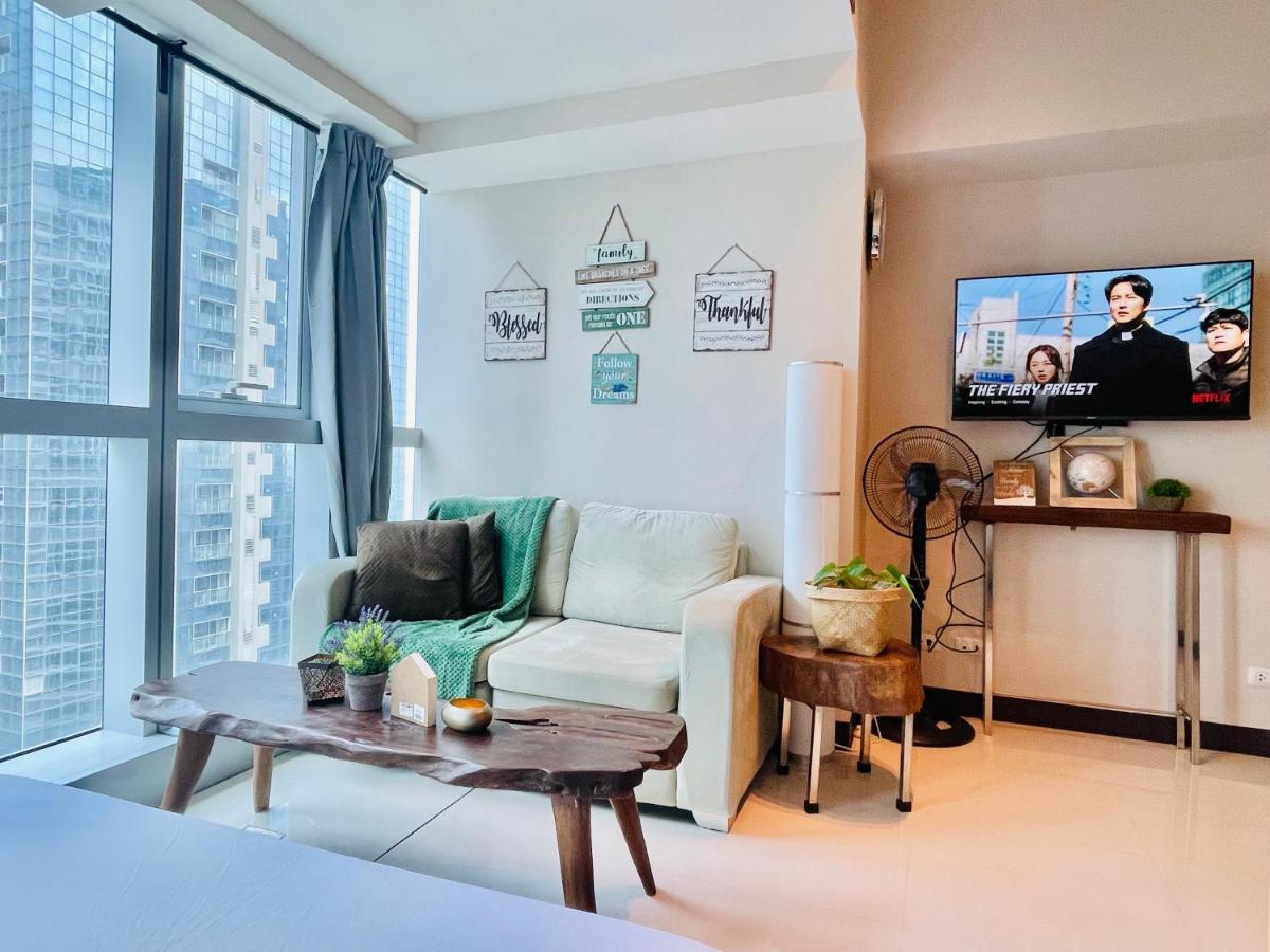Uptown Parksuites Bgc Тагіг Екстер'єр фото