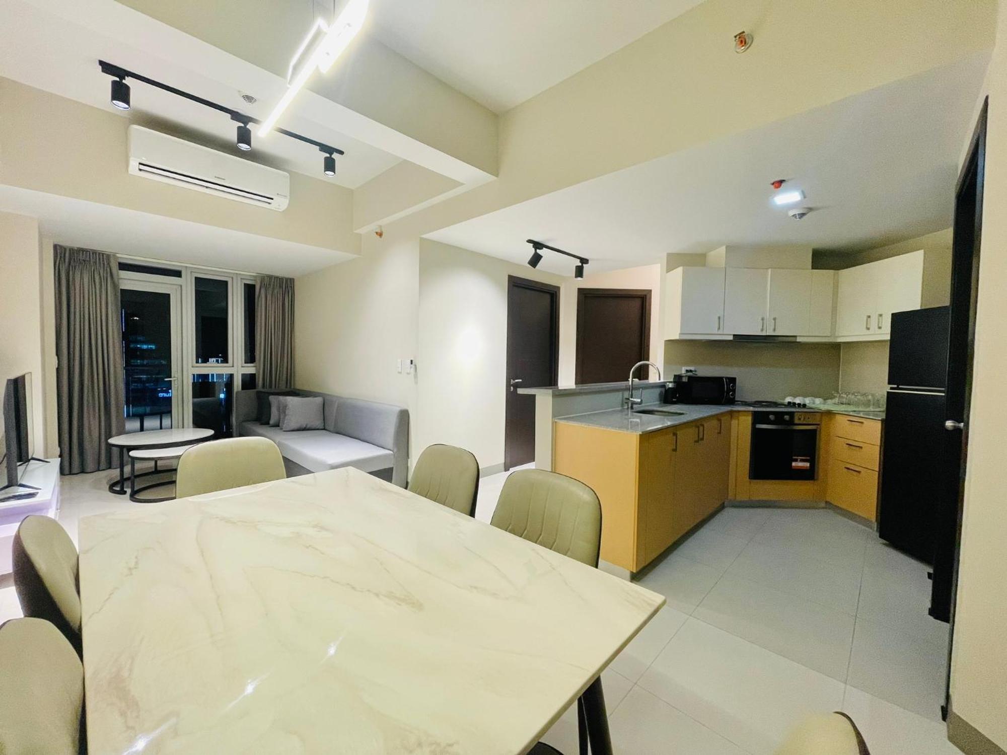 Uptown Parksuites Bgc Тагіг Екстер'єр фото