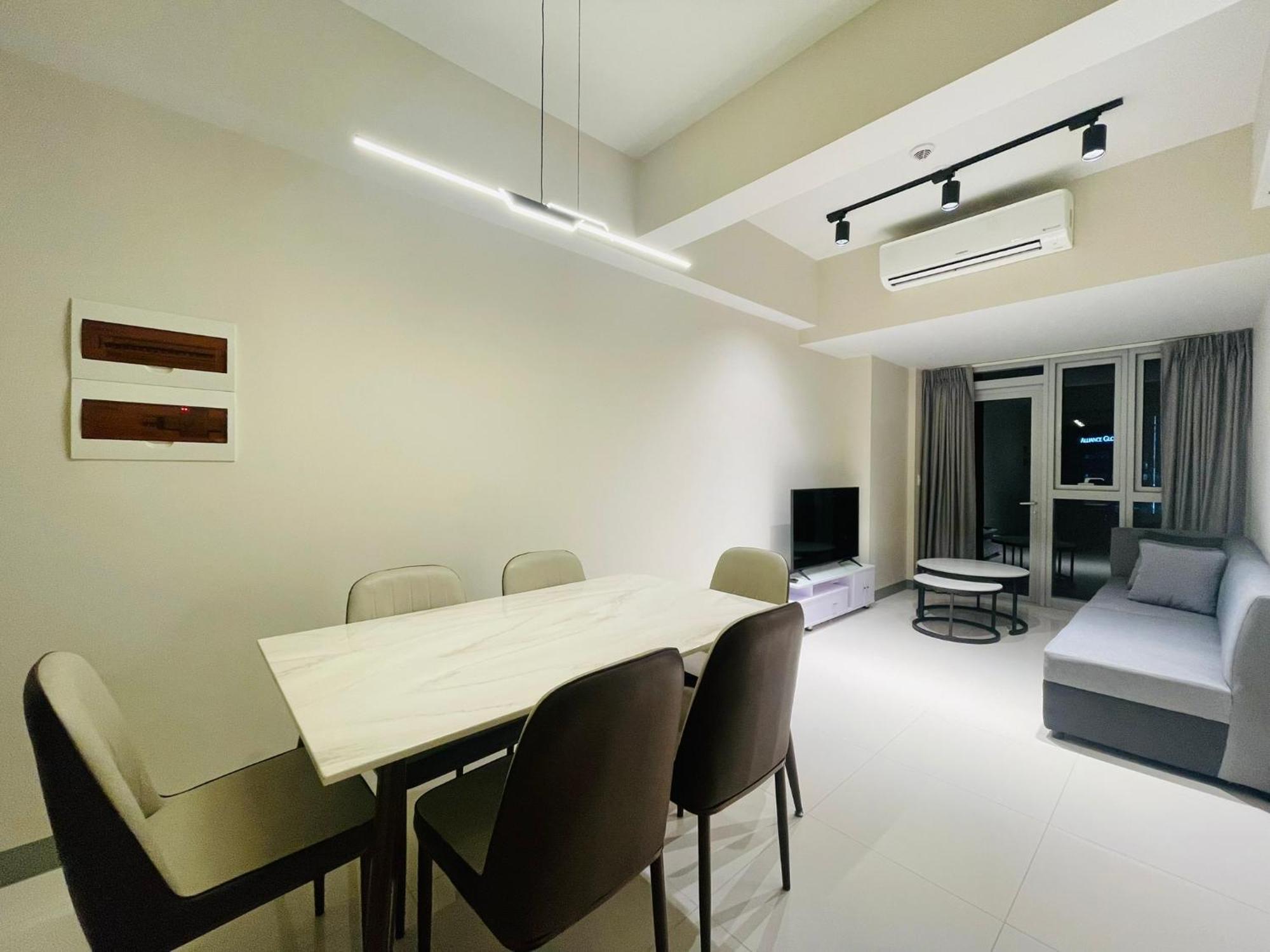 Uptown Parksuites Bgc Тагіг Екстер'єр фото