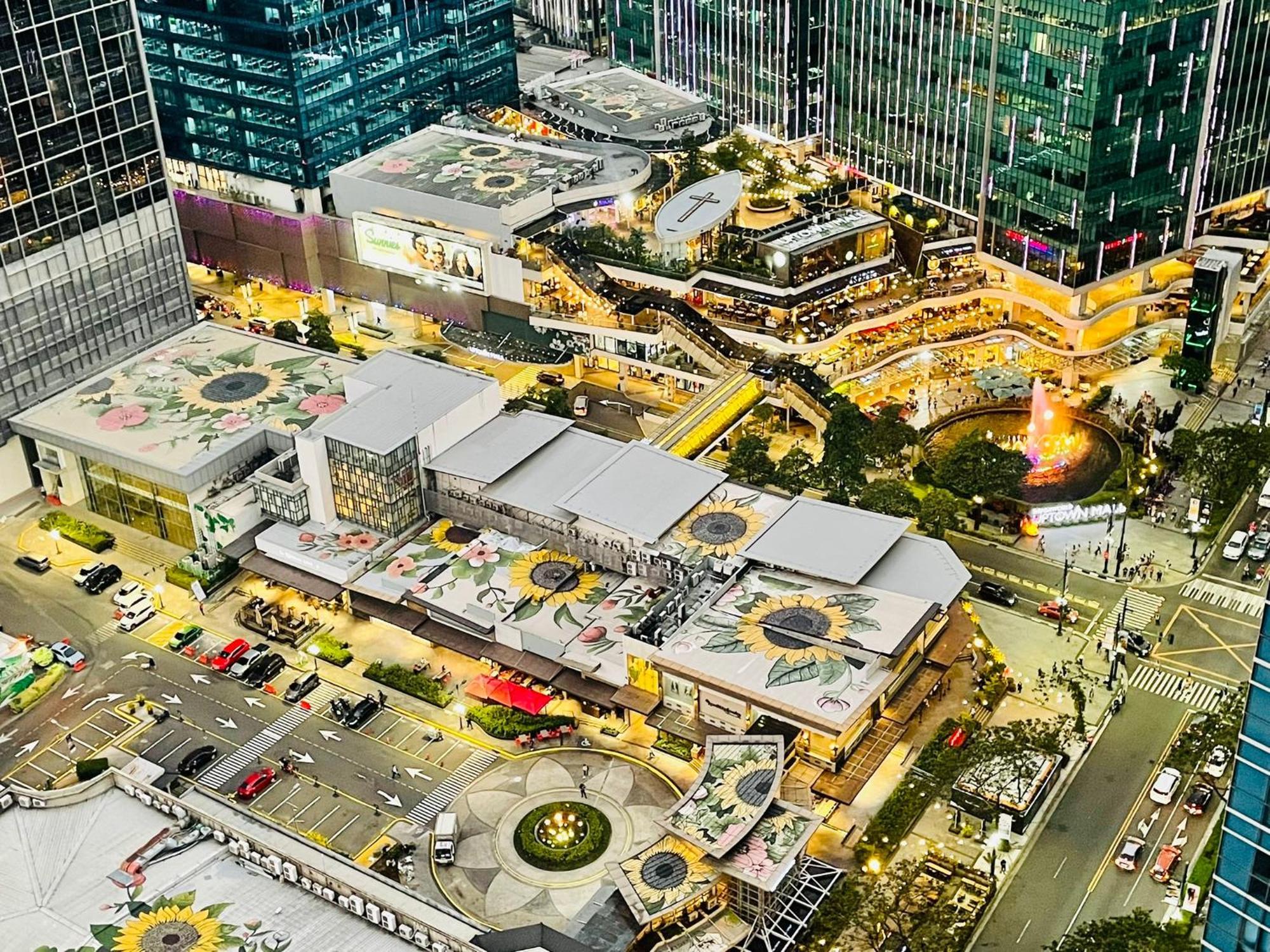 Uptown Parksuites Bgc Тагіг Екстер'єр фото
