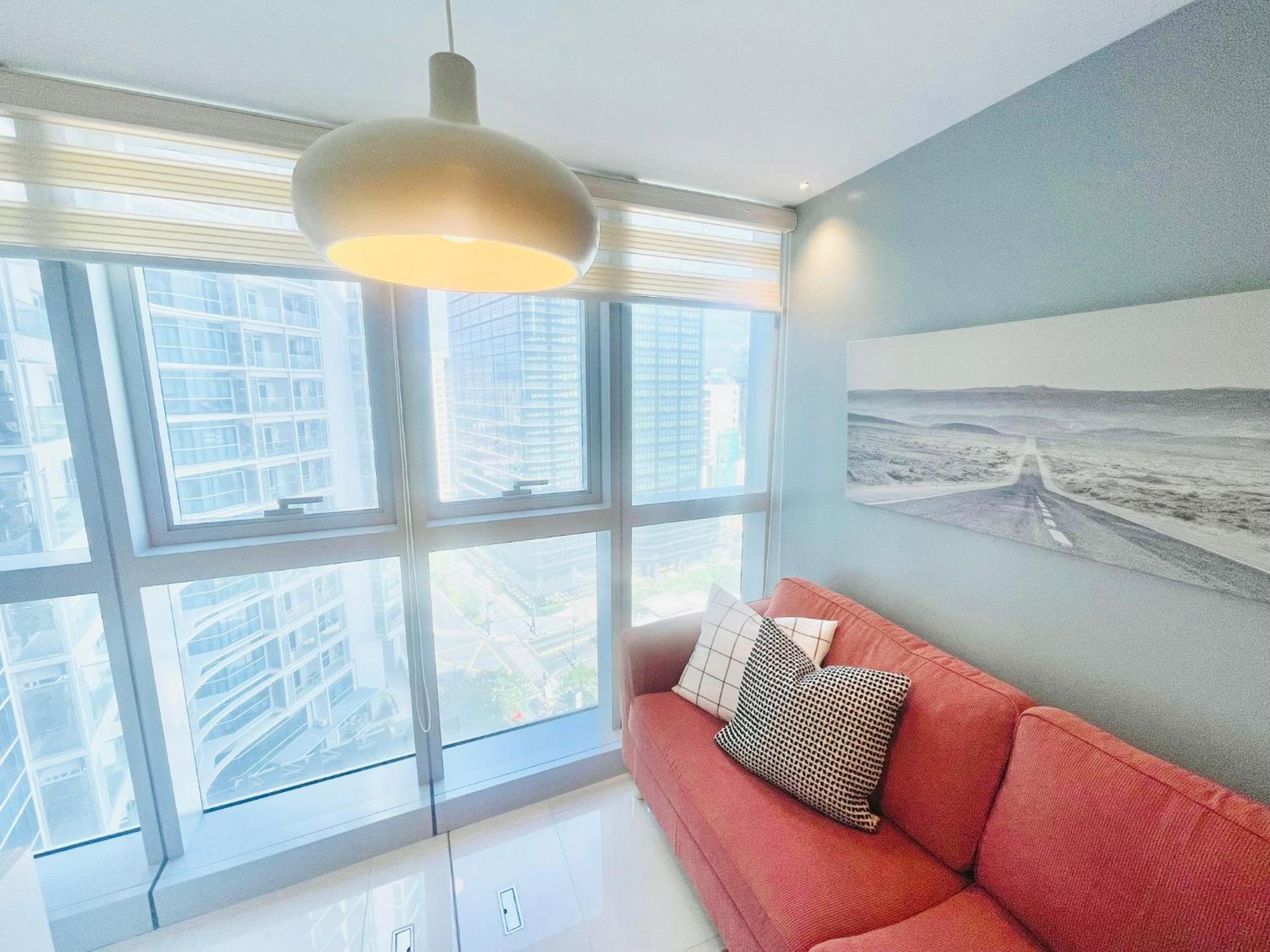 Uptown Parksuites Bgc Тагіг Екстер'єр фото