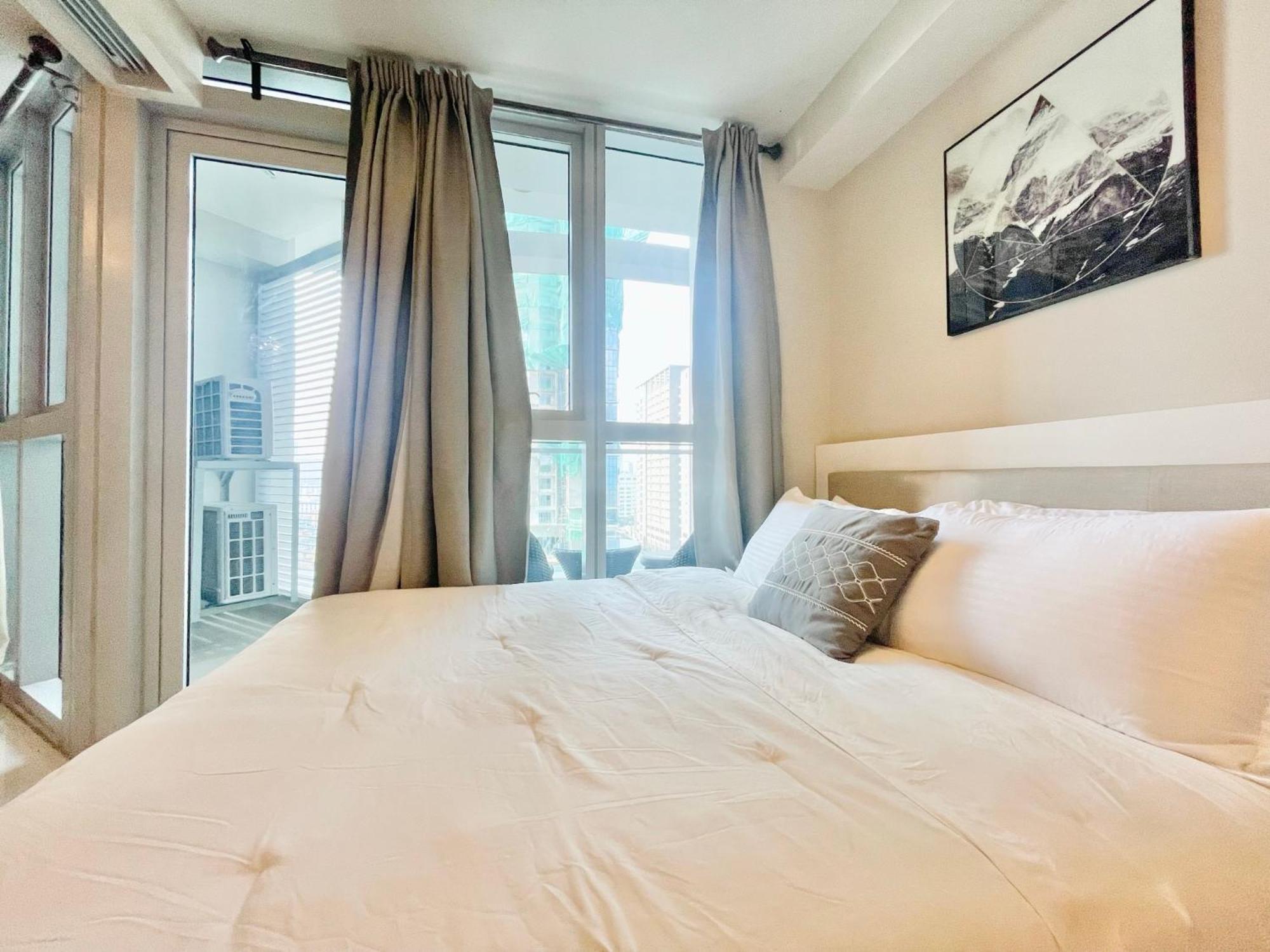 Uptown Parksuites Bgc Тагіг Екстер'єр фото