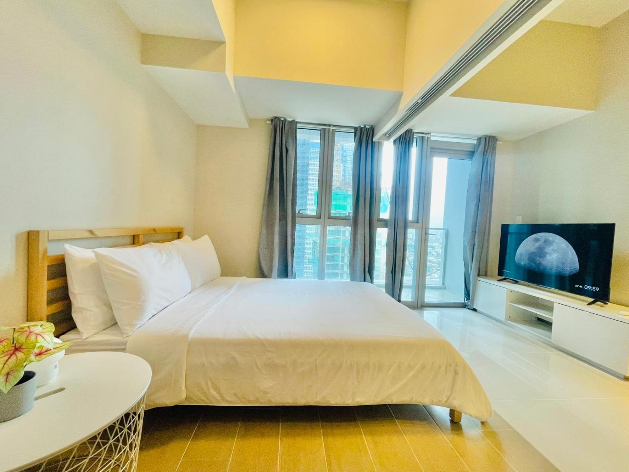 Uptown Parksuites Bgc Тагіг Екстер'єр фото